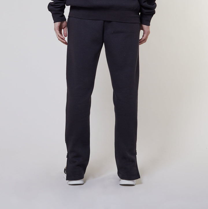 STANDARD JOGGER - BLACK